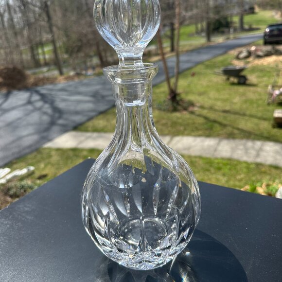 #6238 HEAVY DECANTER W/ STOPPER